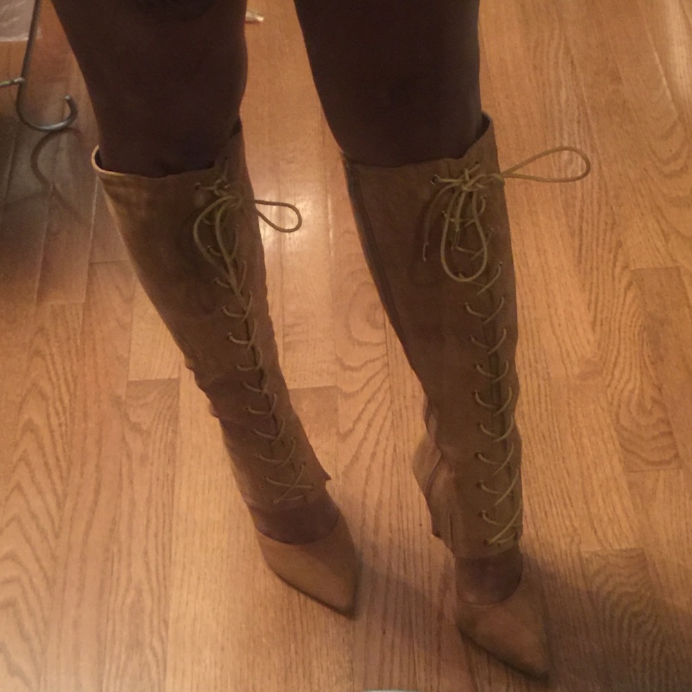 Beautiful  lace up  high heeled Boots